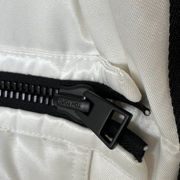 Tom Ford Men's Long Puffer Coat with Contrast Trim SIZE 50 - Picture 12 of 16